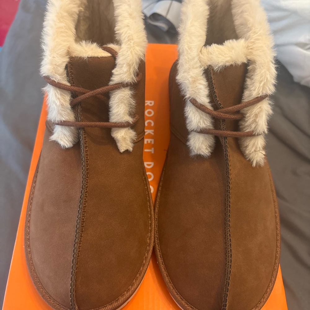 Rocket Dog Womens Tan Fur-Lined Boots